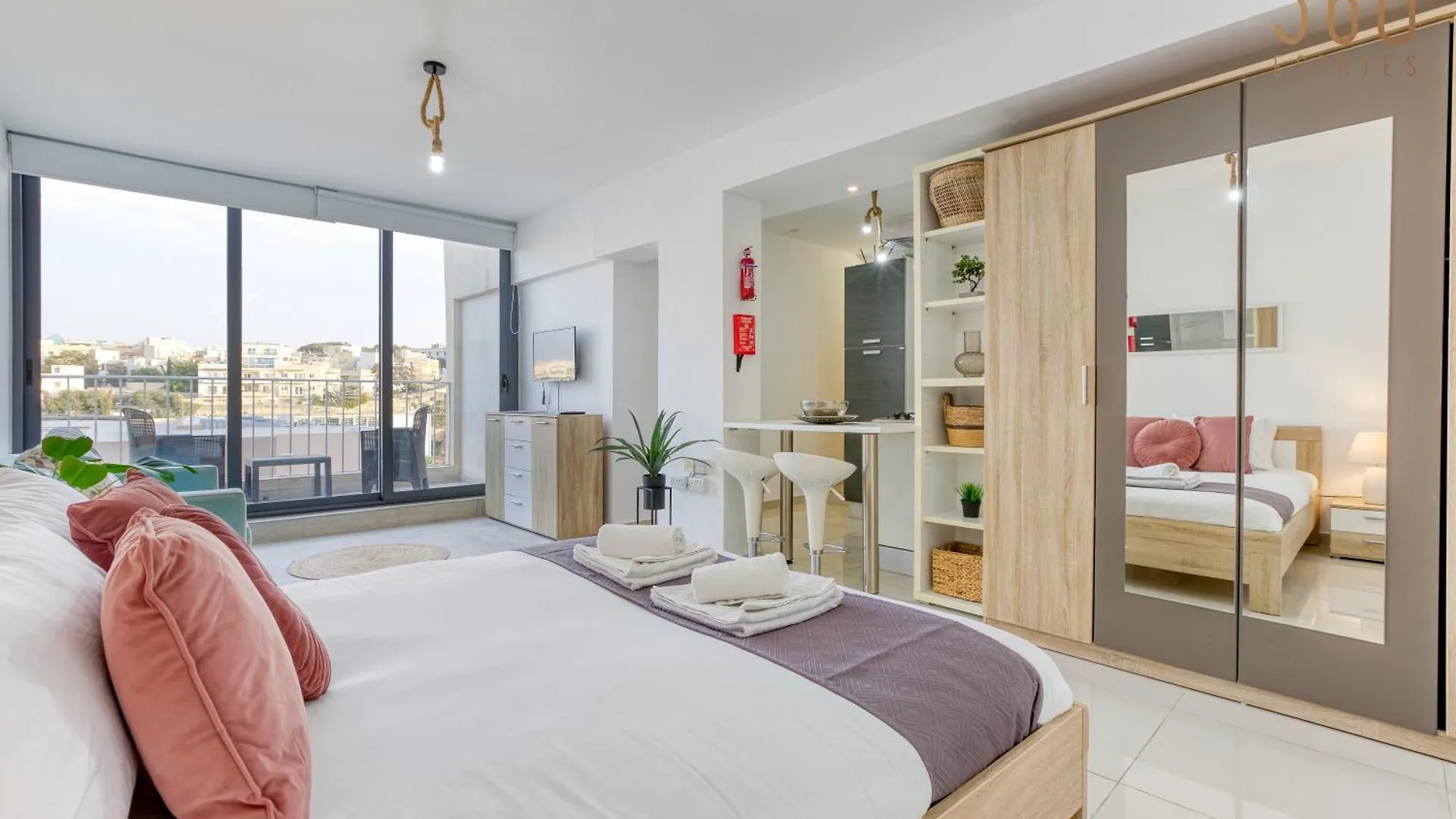 A Lovely Designer Apt With Balcony In St' Julians By 360 Estates Saint Julian's 0*,