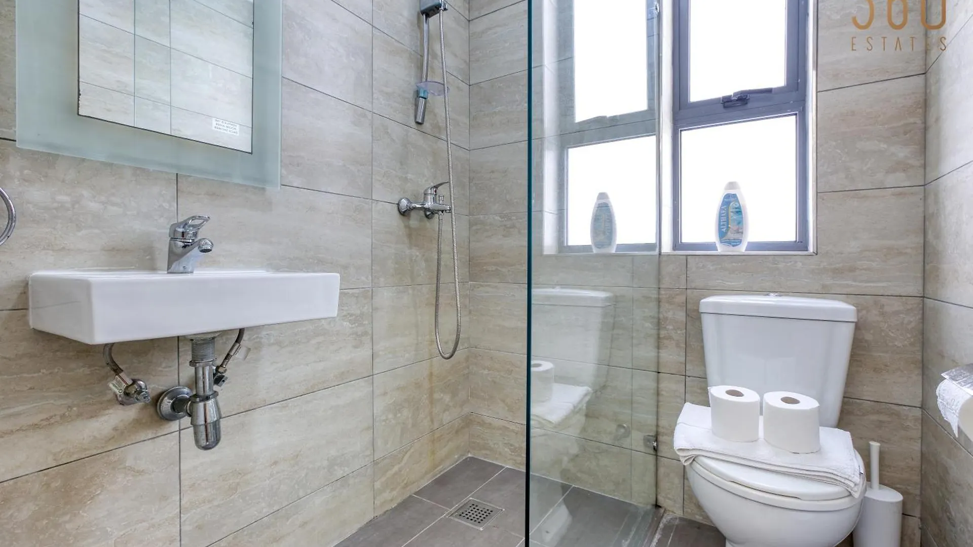A Lovely Designer Apt With Balcony In St' Julians By 360 Estates Saint Julian's Malta