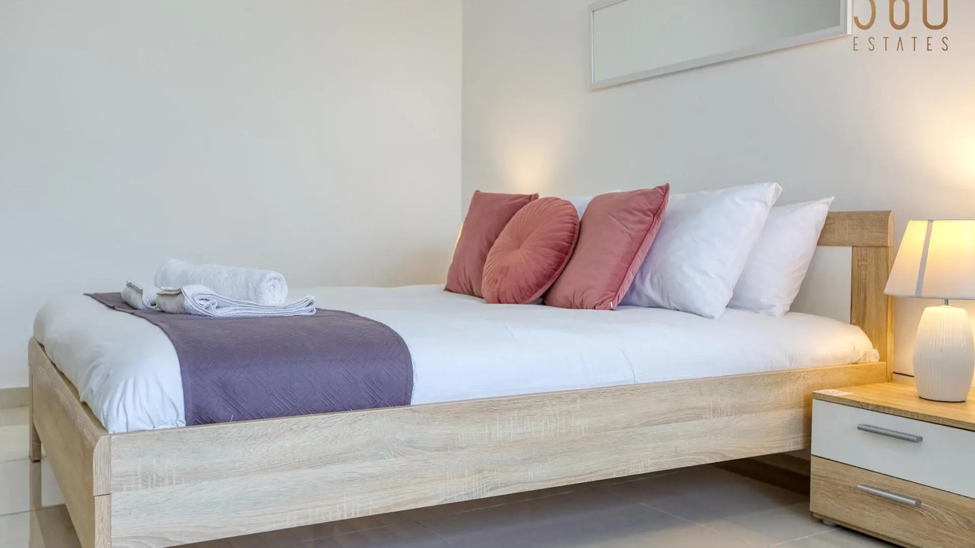 A Lovely Designer Apt With Balcony In St' Julians By 360 Estates Saint Julian's Apartmán