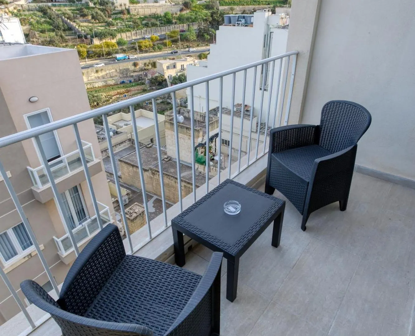 Apartmán A Lovely Designer Apt With Balcony In St' Julians By 360 Estates Saint Julian's Malta