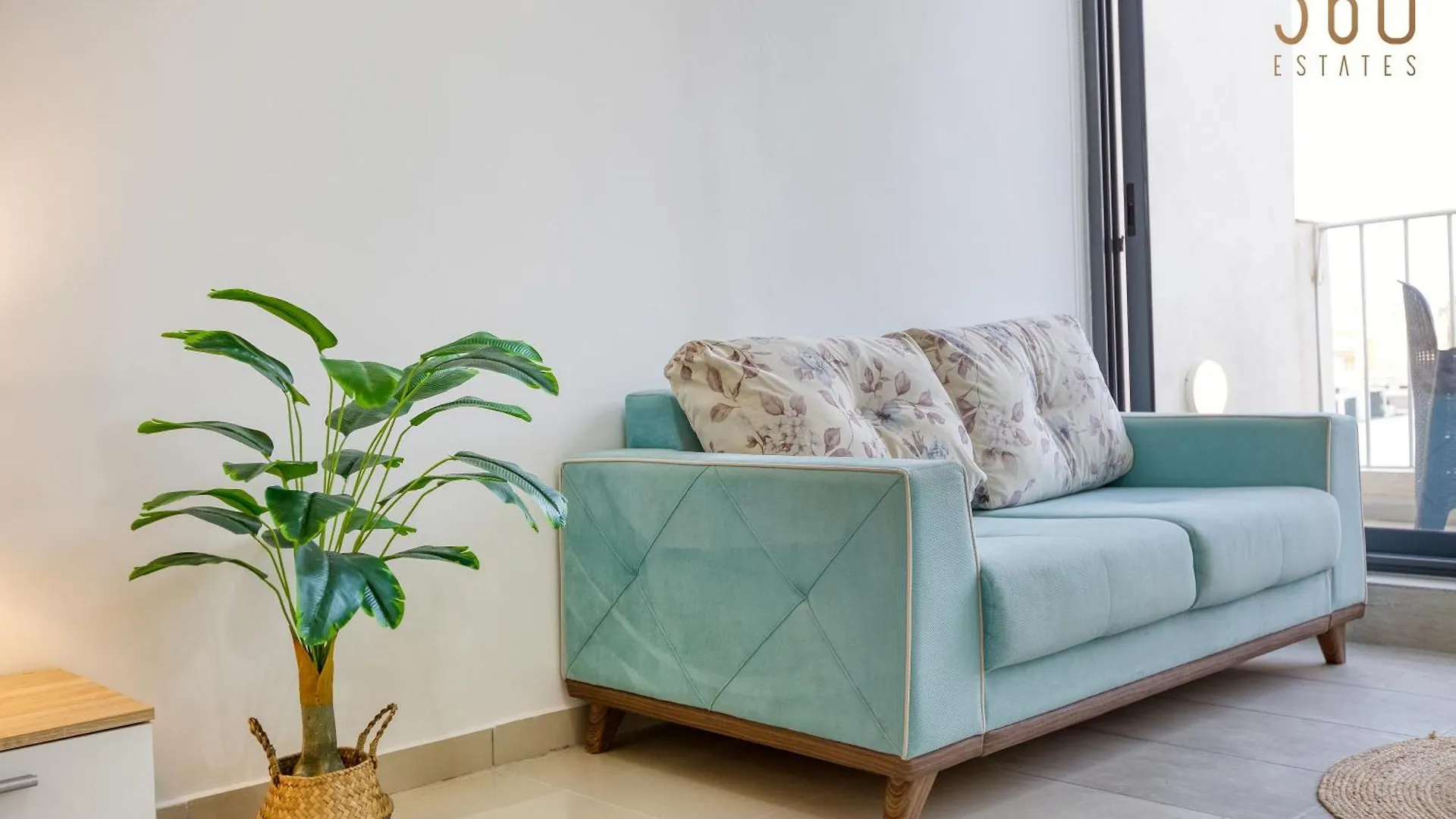 A Lovely Designer Apt With Balcony In St' Julians By 360 Estates Saint Julian's Malta